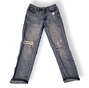 NO BOUNDARIES DISTRESSED JEANS